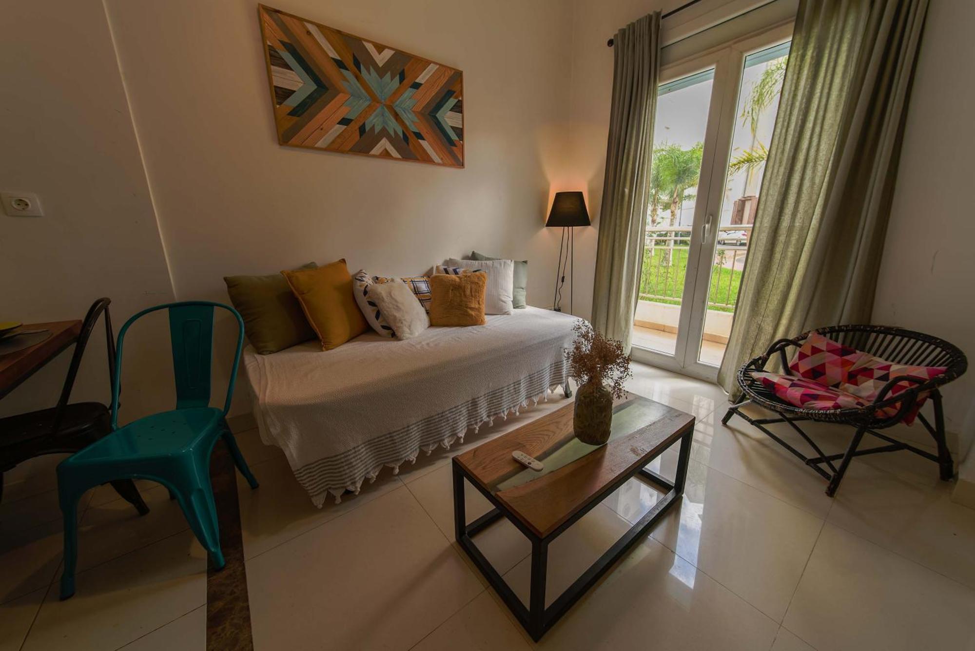 Confort Hotelier Dans Une Prestigieuse Residence Algiers Luaran gambar