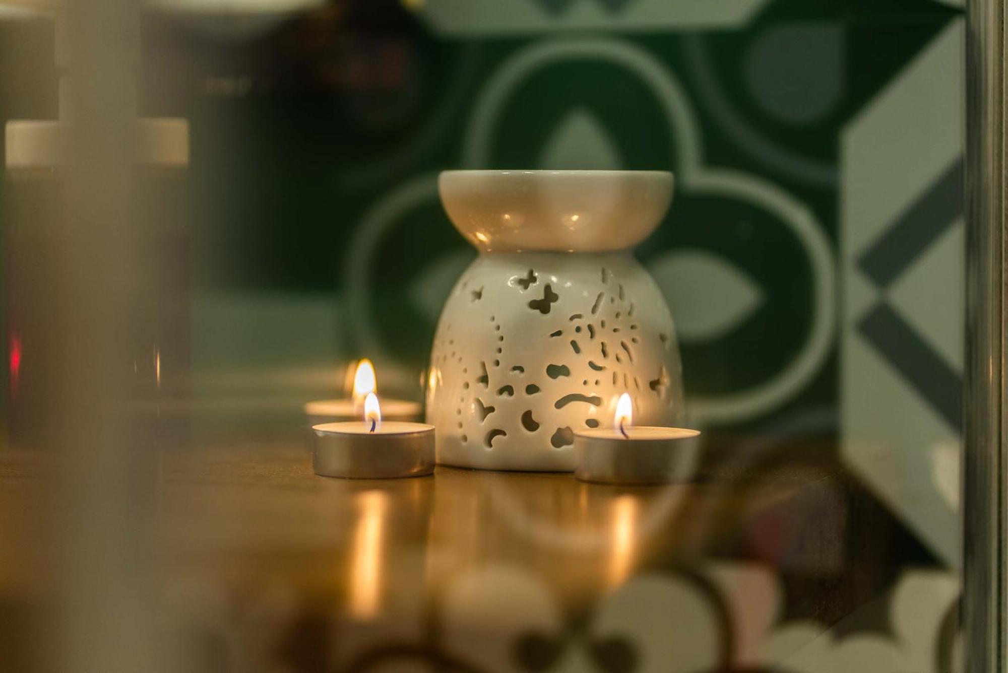 Confort Hotelier Dans Une Prestigieuse Residence Algiers Luaran gambar